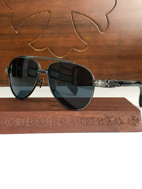 Picture of Chrome Hearts Sunglasses _SKUfw73375575fw